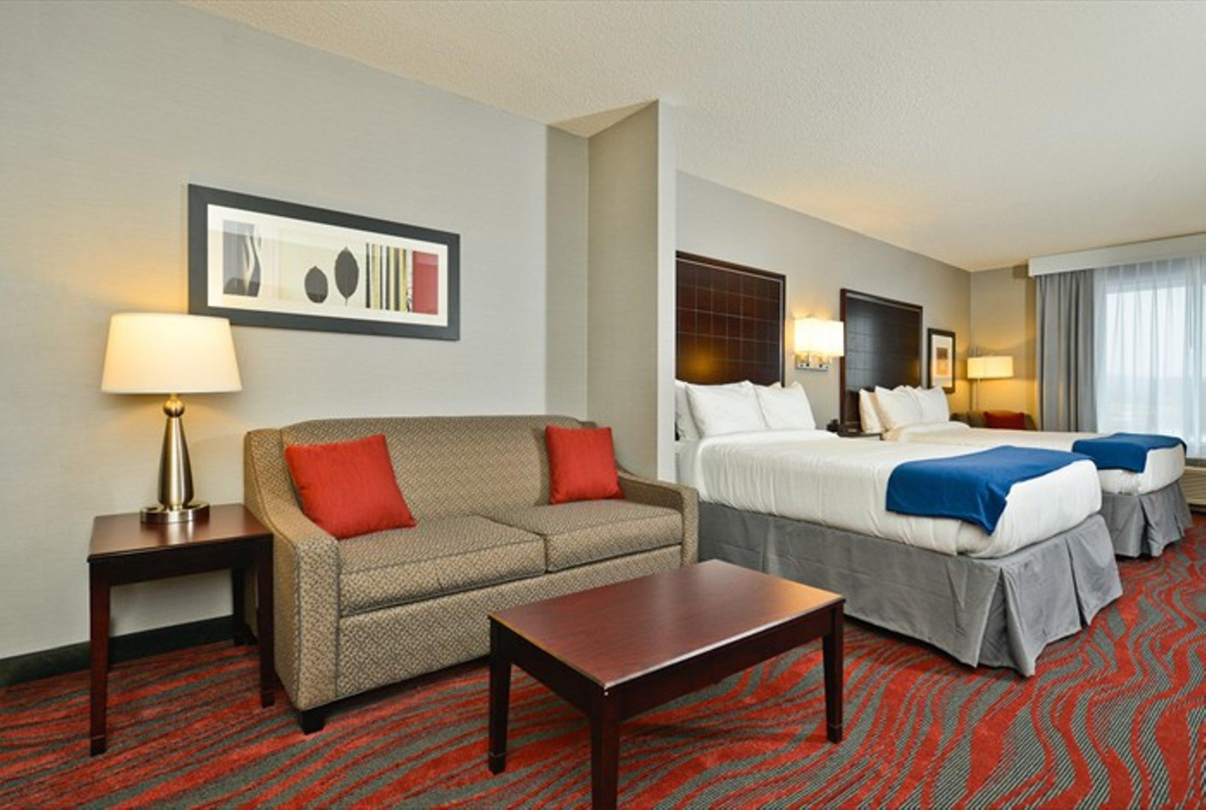 Holiday Inn Express & Suites Utica By Ihg מראה חיצוני תמונה