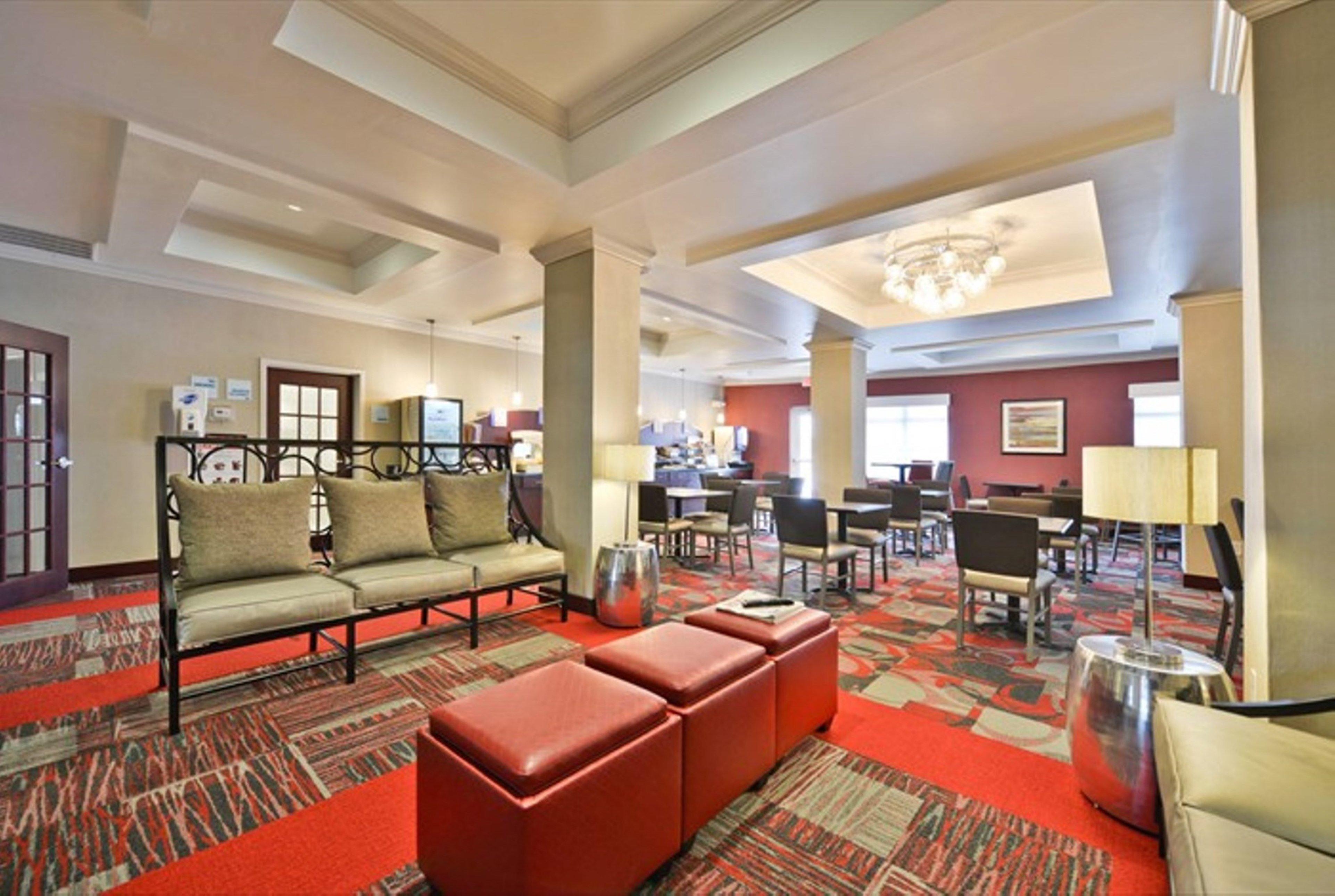 Holiday Inn Express & Suites Utica By Ihg מראה חיצוני תמונה