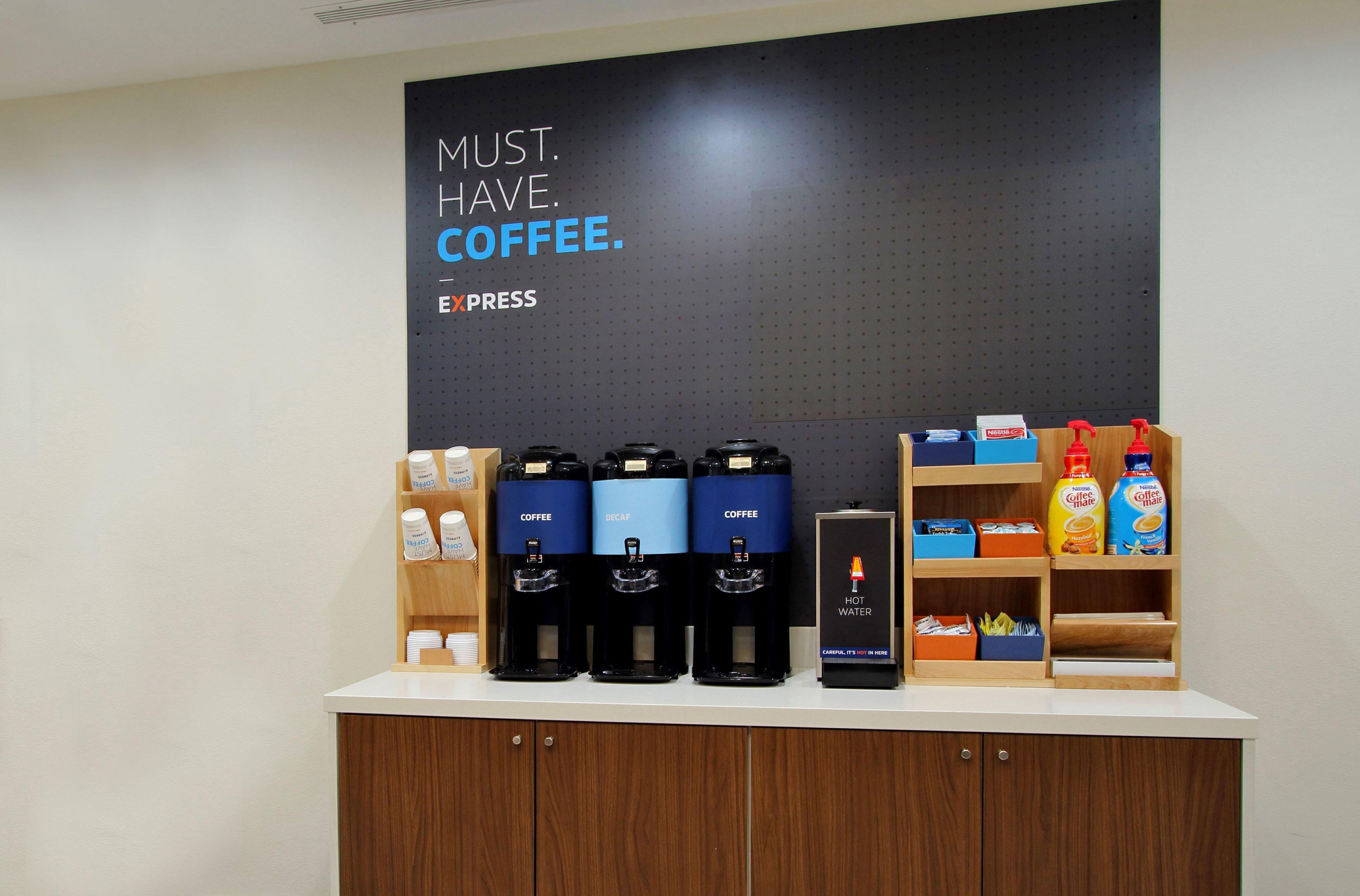 Holiday Inn Express & Suites Utica By Ihg מראה חיצוני תמונה