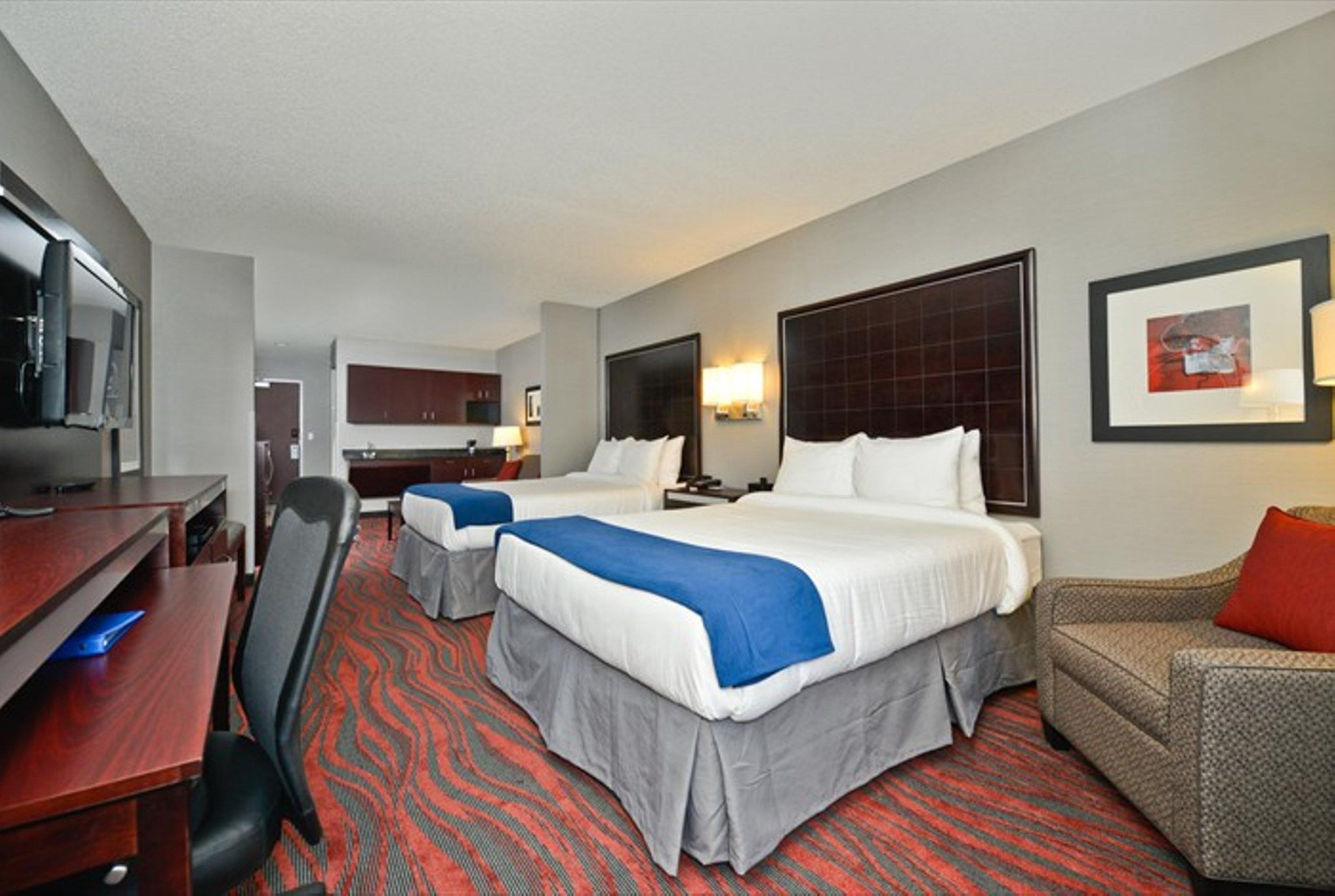 Holiday Inn Express & Suites Utica By Ihg מראה חיצוני תמונה